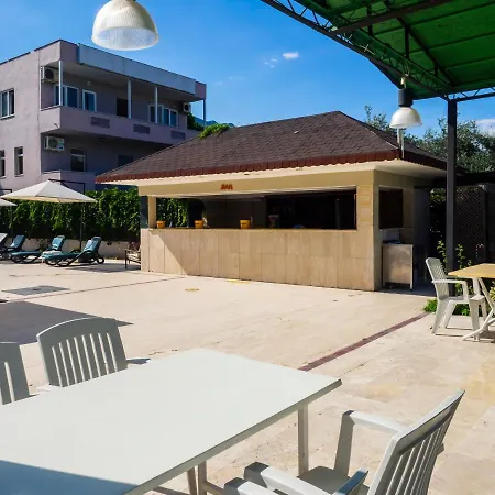 Tal Hotel 3*